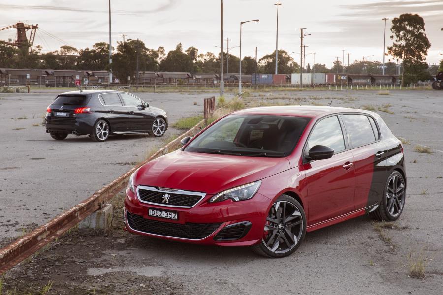  Peugeot 308 GTi 2016 года  (AU) (фото 29 из 30)